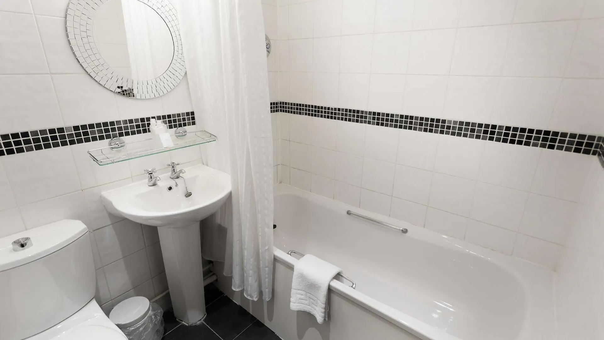 ***  Carlton Hotel Newcastle upon Tyne United Kingdom